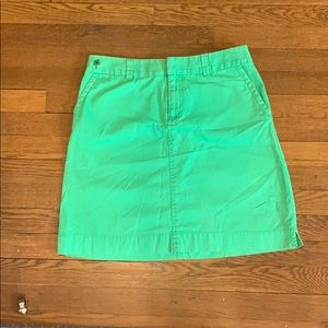 Lilly Pulitzer green cotton skirt with pockets.
